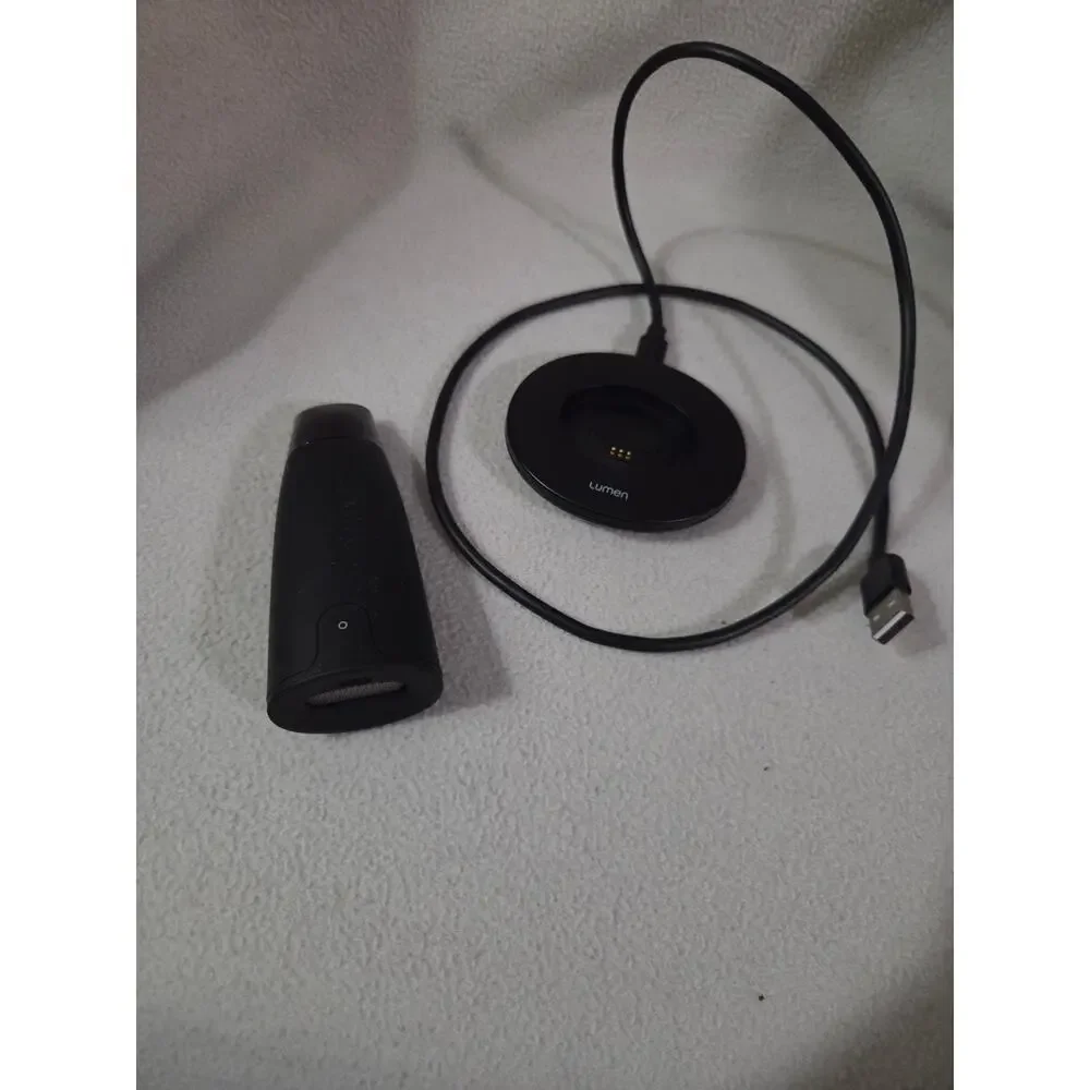 Lumen MF-V2-01 Metabolism Tracker Metabolic Measurement Device & Charging Dock